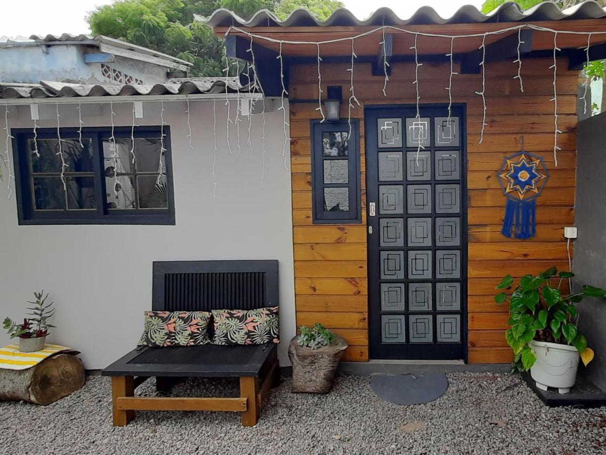 Villacasamarela Mini Casinhas De Hospedes Rio Vermelho Florianópolis 外观 照片